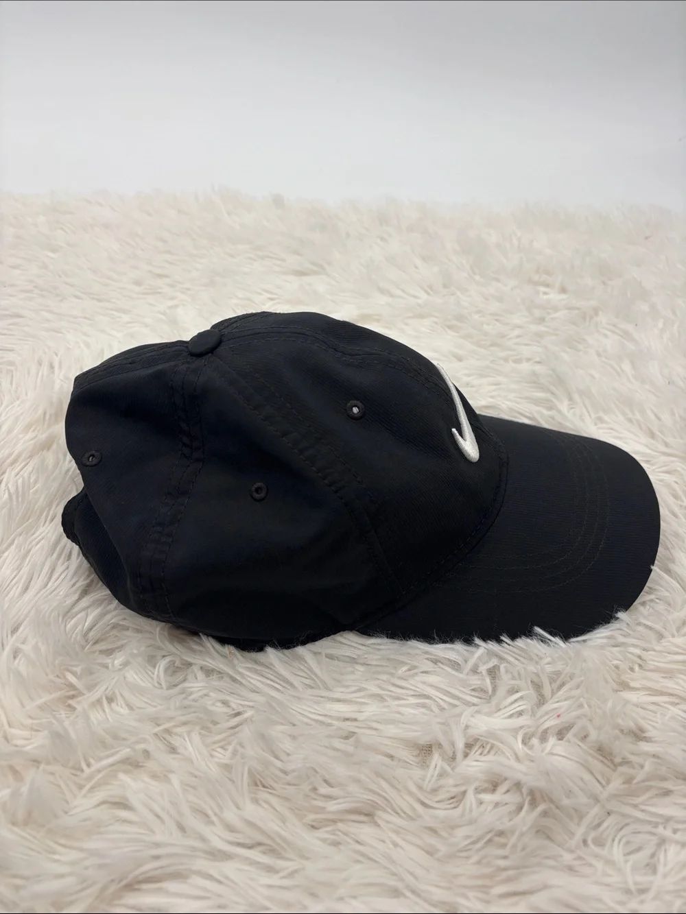Nike Golf Hat - Picture 4 of 9
